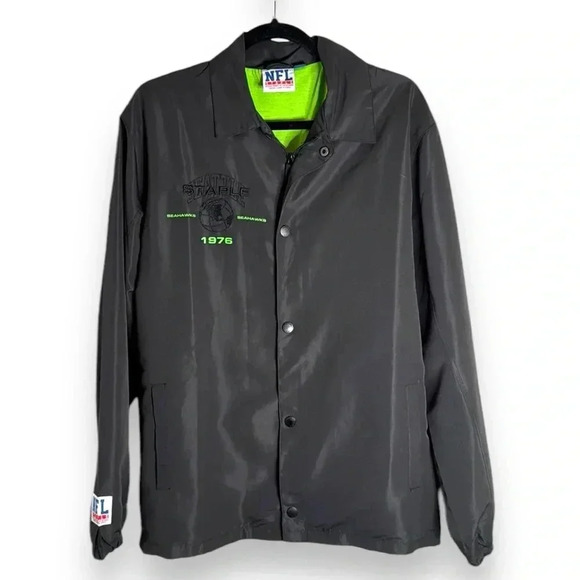 Seattle Seahawks NFL x Staple Coaches Full-Snap Jacket - Black Size Large - Picture 1 of 8